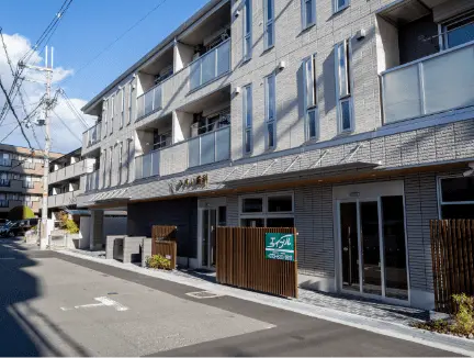 枚方市の歯医者　ひすい歯科正面